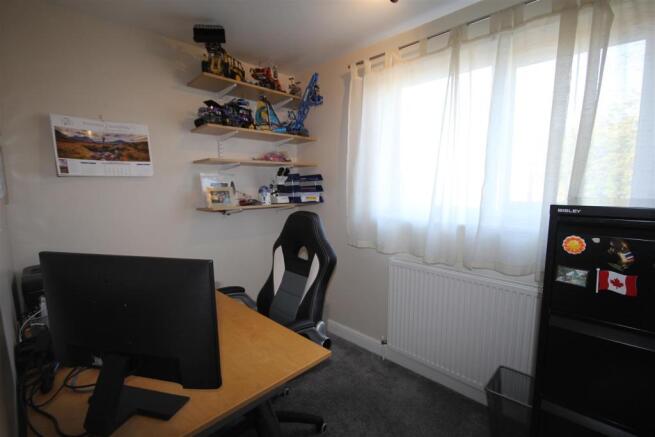 8 Furlong Avenue 186.JPG
