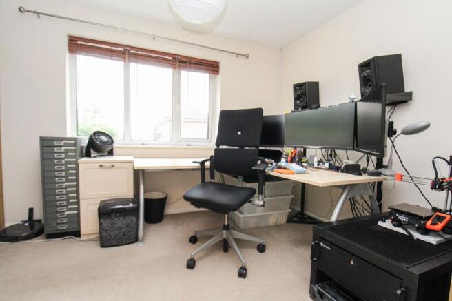 Photo 12