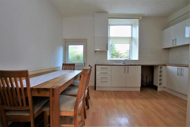 197 Longsight kitchen 1.JPG