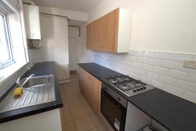 kitchen .jpg