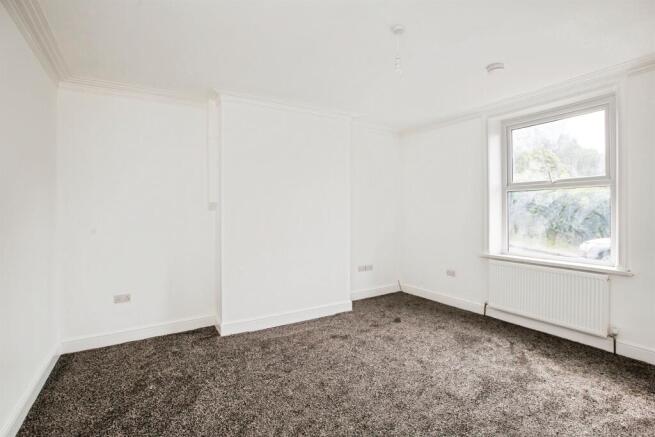 2 bed Terraced for sale Image 10