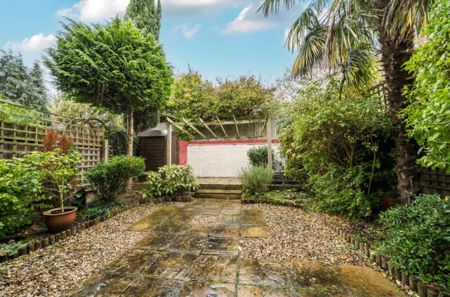 1369726-3-691207d...