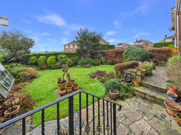 CAM04789G0-PR0020-STILL010