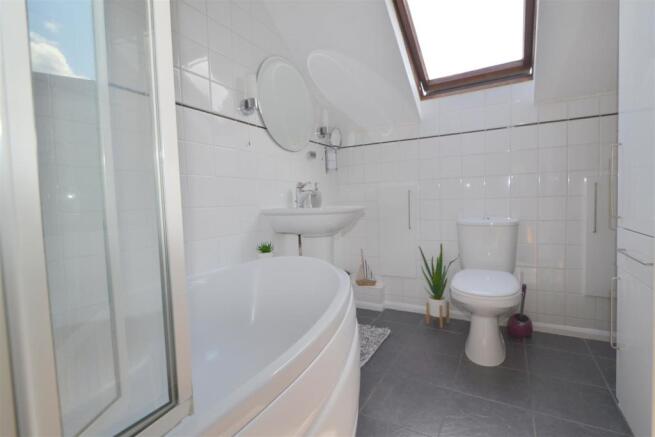 bathroom.JPG