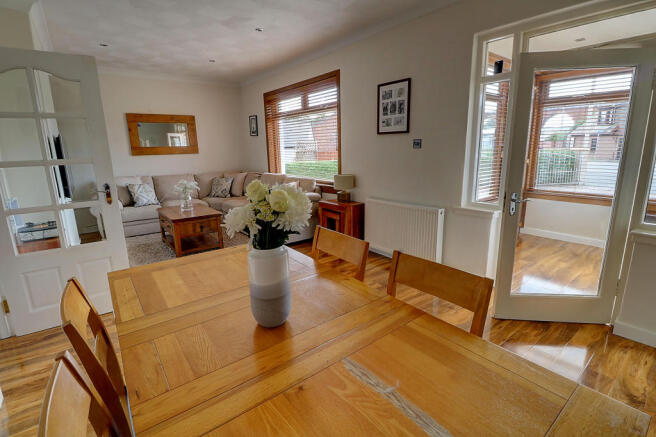 Lounge Dining Room