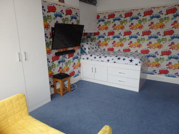 Photo 15