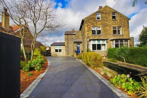 Victoria Road, Elland