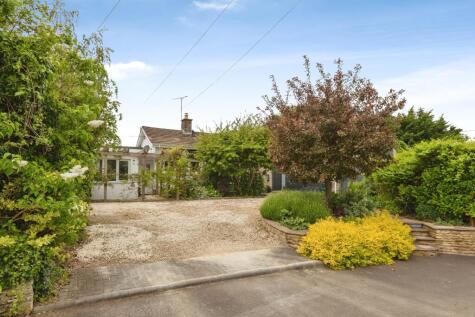 2 Kington Lane, Stanton St Quintin, SN14