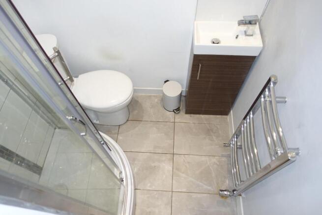5 bed Private Halls to rent Image 11