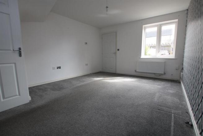 Living Room 2.JPG