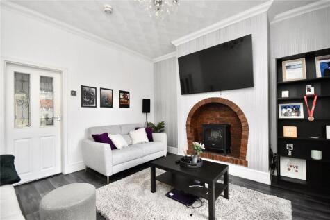 Middleton Road, Royton, Oldham, Greater Manchester, OL2