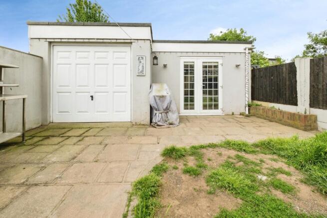 Stanley Road, Hornchurch, RM12 photo 4