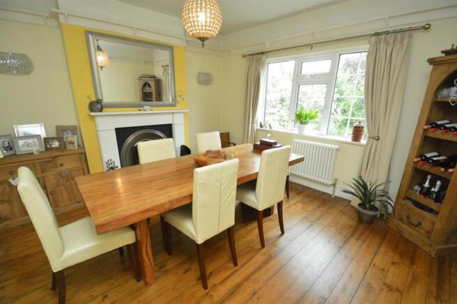 Dining/Sitting Room