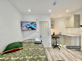 552, Whitton Avenue West, Greenford UB6 0EF