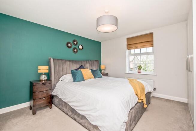 4 bed Detached for sale Image 12