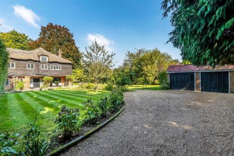 Reigate Road, Leatherhead, KT22