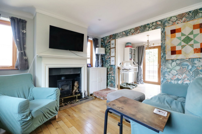 3 bed Detached for sale Image 4