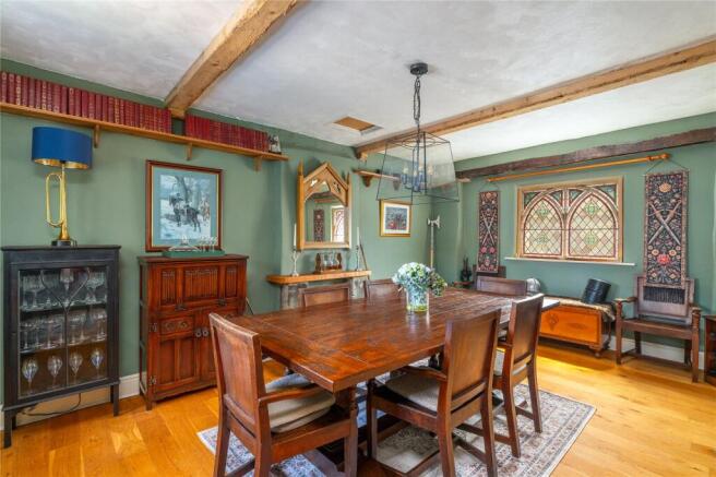 4 bed Detached for sale Image 8