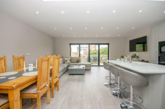 Kitchen-family room.jpg