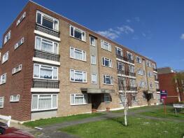 6, Highlands Court, London Road, Leigh-on-sea SS9 2SL