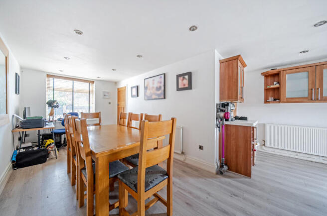 4 bed End of Terrace for sale Image 4