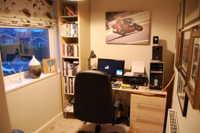Photo 8