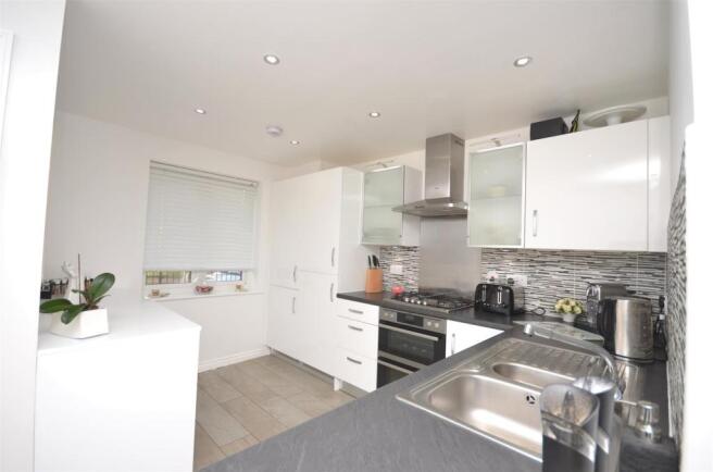 Kitchen A.jpg