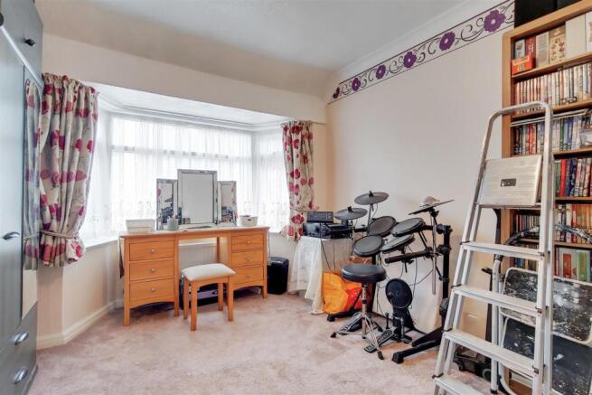 7_Master Bedroom-0.jpg