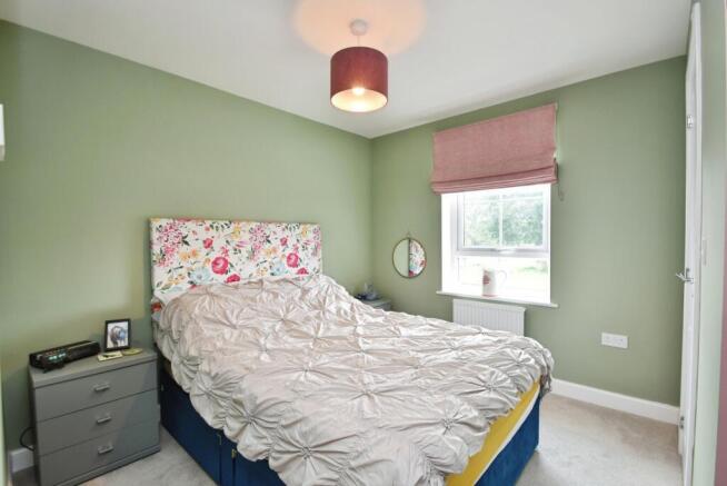 3 bed Semi-Detached for sale Image 9