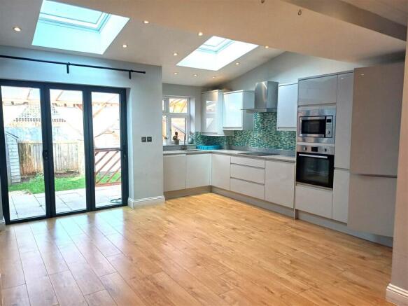 Lee Road New kitchen 2.jpg