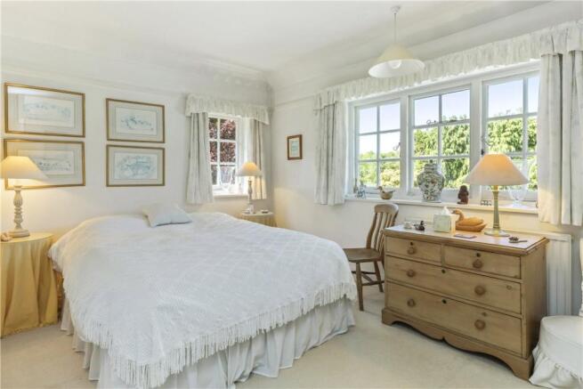Bedroom 5 / Study