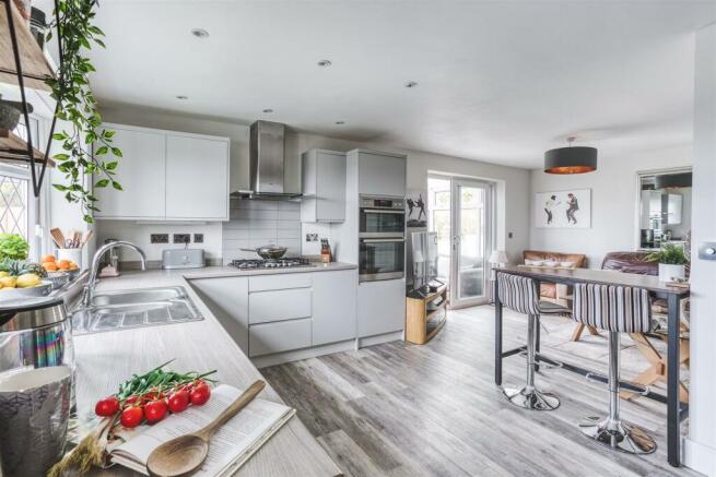 Living Kitchen/Dining Room/Snug