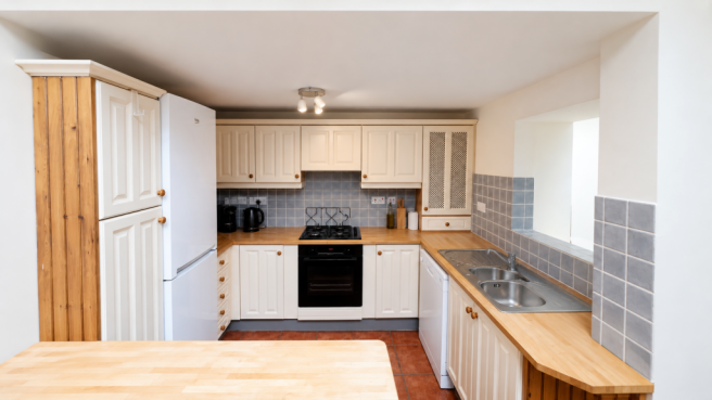 Kitchen 2