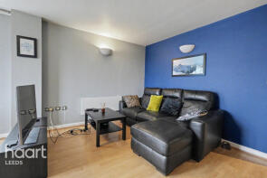 Flat 38, 6, City Walk, Holbeck, Leeds LS11 9BJ