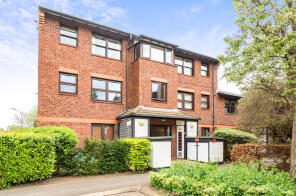 61, Holley Road, London W3 7TR