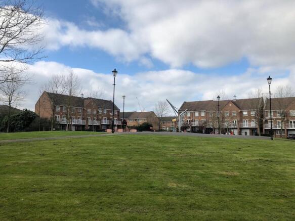 Pipkin Court, Parkside - Communal Area