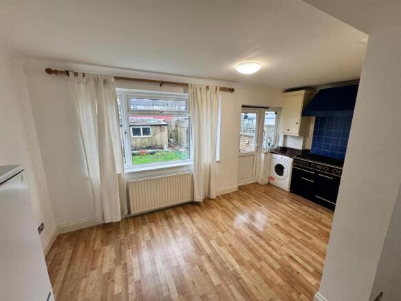 WhatsApp Image 2026-02-03 at 15.16.33 (8).jpeg