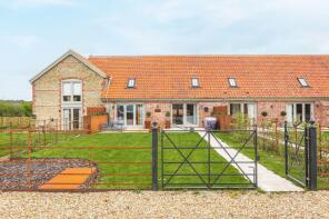 3, Abbey Farm, Alby Common, Alby NR11 7HG