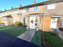 33, Pear Tree Mead, Harlow CM18 7BY