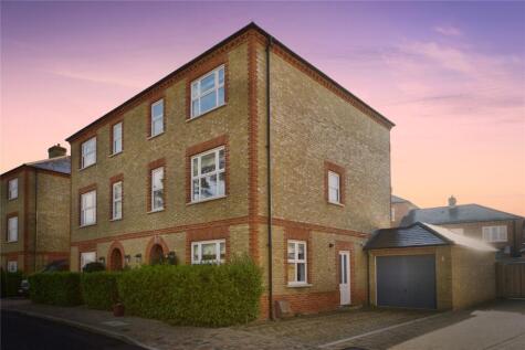Sassoon Drive, Barnet, EN4