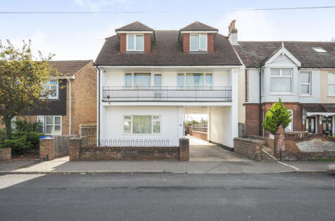 Sompting Road, Lancing, West Sussex, BN15
