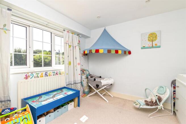 Bedroom 4.jpg