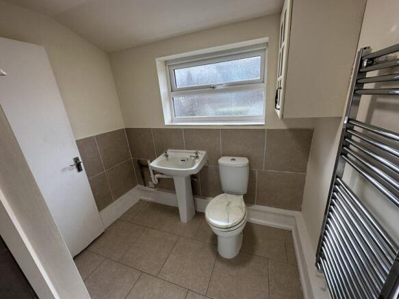 Bath/shower room