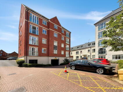 Ushers Court, Trowbridge, BA14