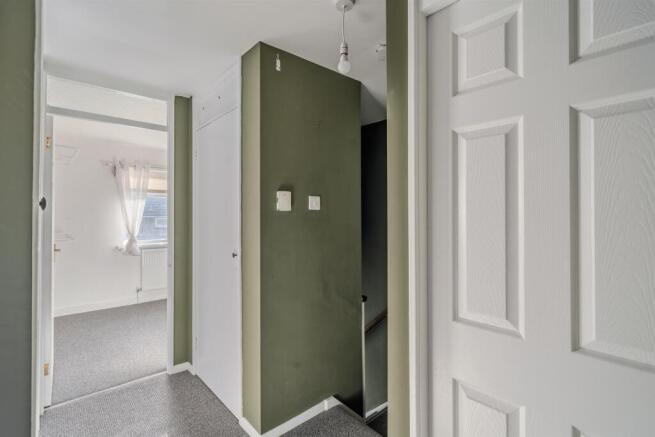 50 Salisbury Court-10.jpg