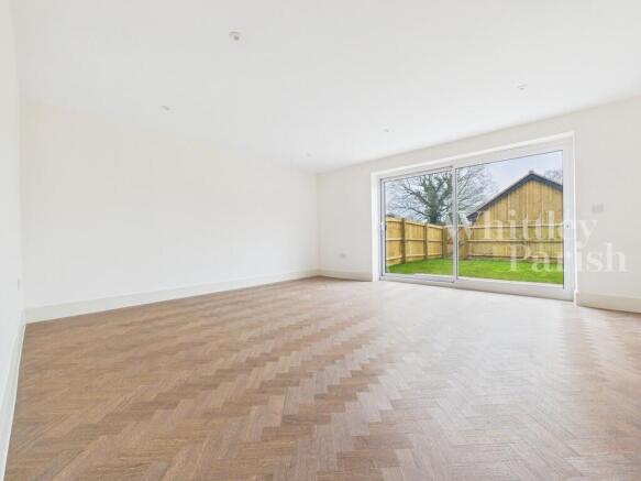 CAM04332G0-PR0620...