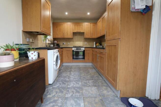 Heol Pilipala, Rhoose, CF62 photo 5