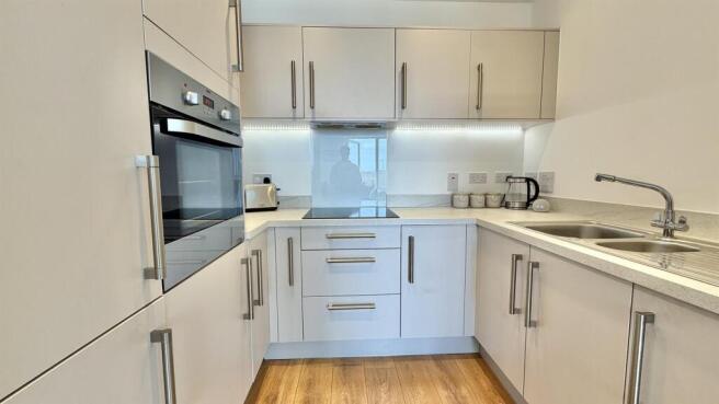 New build for Sale 1bed for Sale by Barrain London