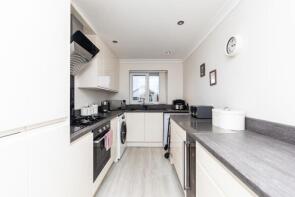 5, Gleneagles Road, Featherstone, Pontefract WF7 6NA
