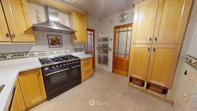 3 bed Semi-Detached for sale Image 5